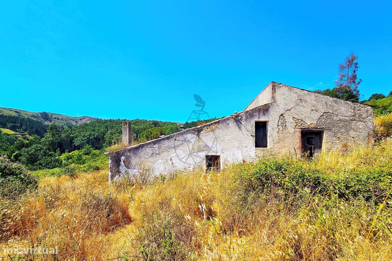 Quinta com ribeira para recuperar na Fóia, Monchique - Grande imagem: 4/60