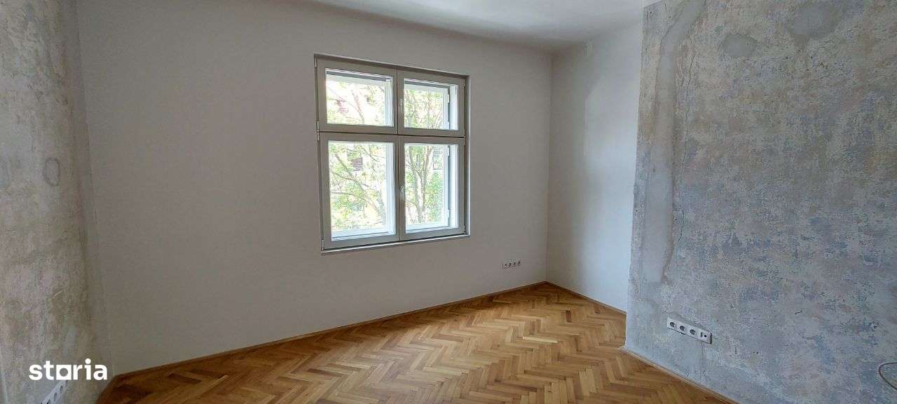 IMOBIL COMERCIAL DE VANZARE ULTRACENTRAL!-14