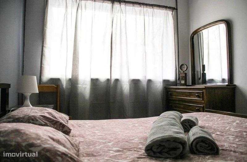 T1 junto à Trindade - Grande imagem: 3/12