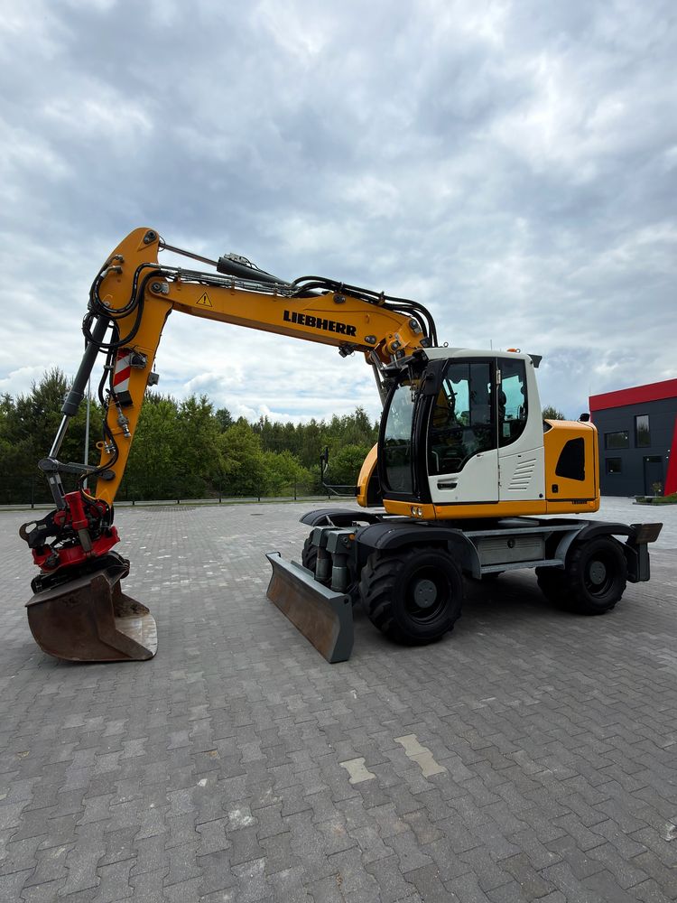 Liebherr A914 compact |rototilt |lapy-plug| 2014