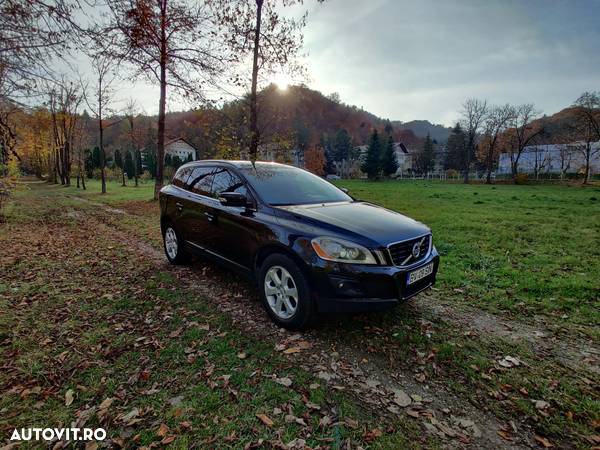 Volvo XC 60 - 1