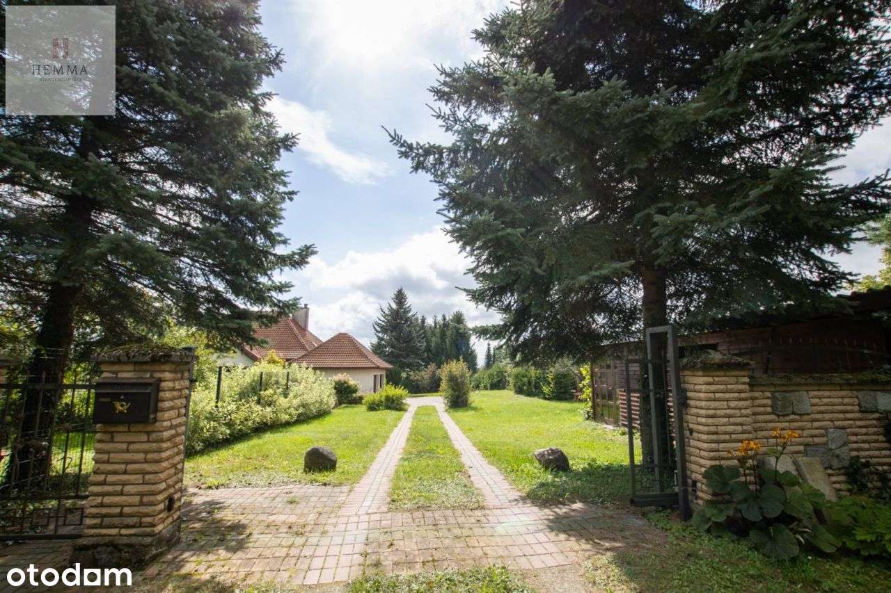 Dom nad jeziorem Narie-7