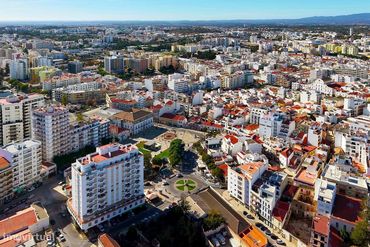Viva o Encanto da Cidade Antiga - Apartamento com Tetos Altos e Muito-53