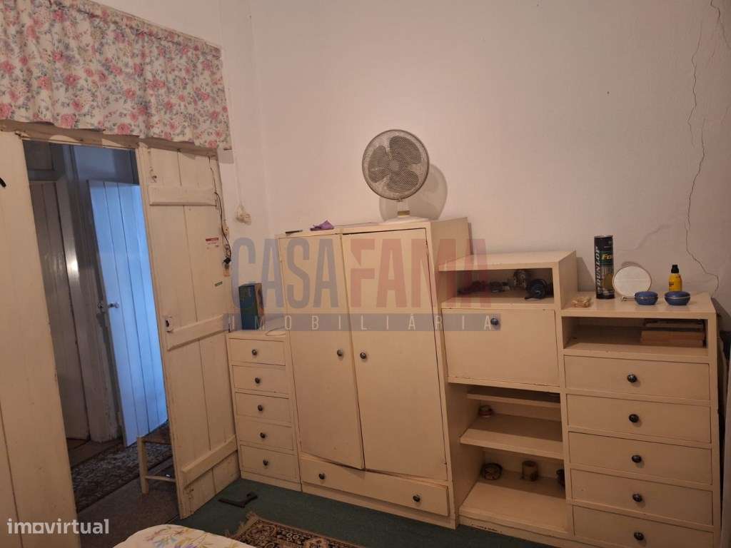 Moradia T5 histórica no coração de Silves, Faro-12