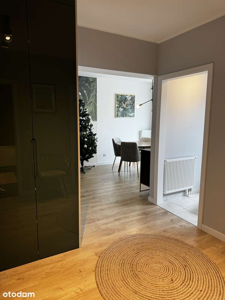 Stylowe umeblowane mieszkanie z oddzielną kuchnią !!!-3