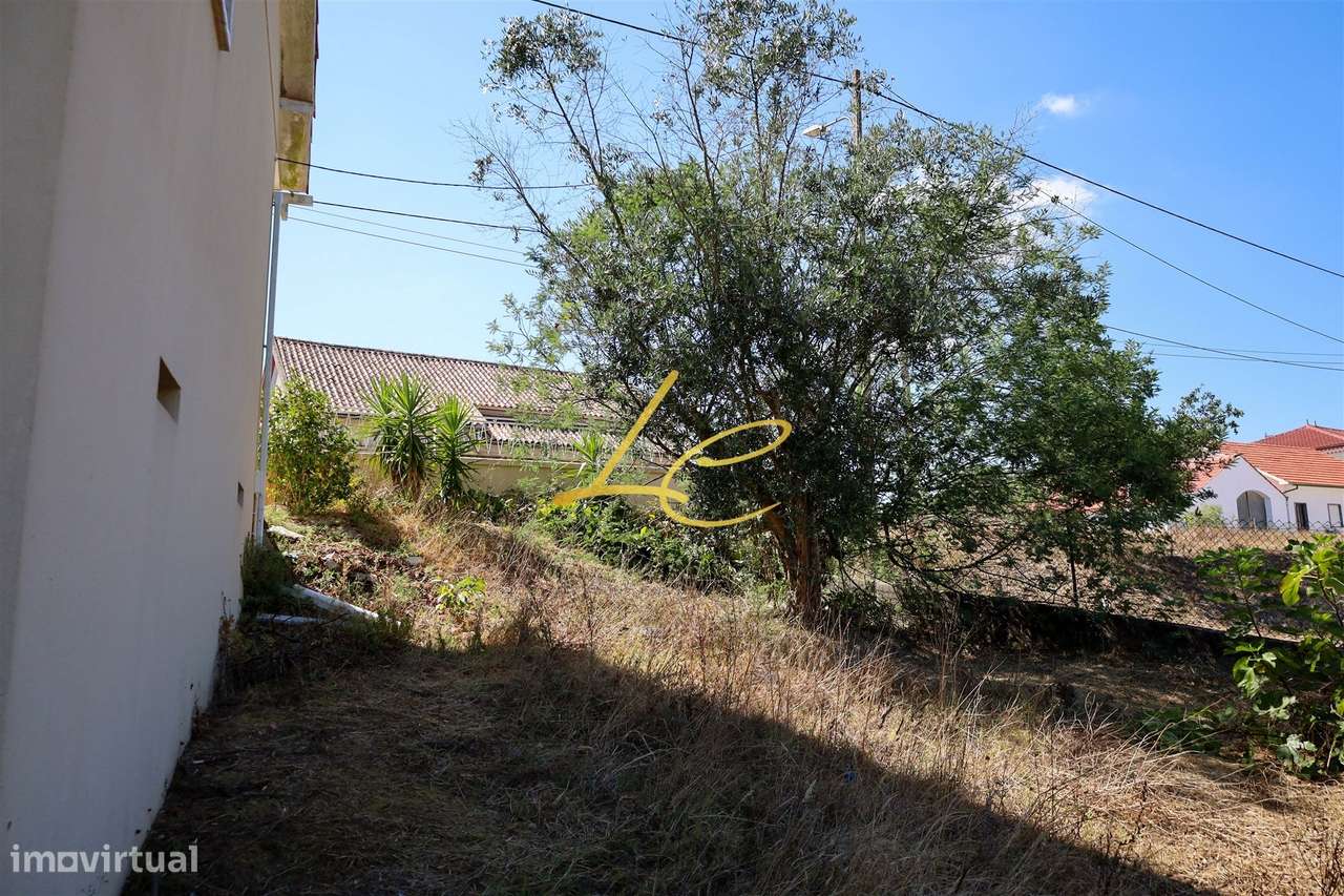 Moradia T2 Venda em Santiago e São Simão de Litém e Albergaria dos Doz-10