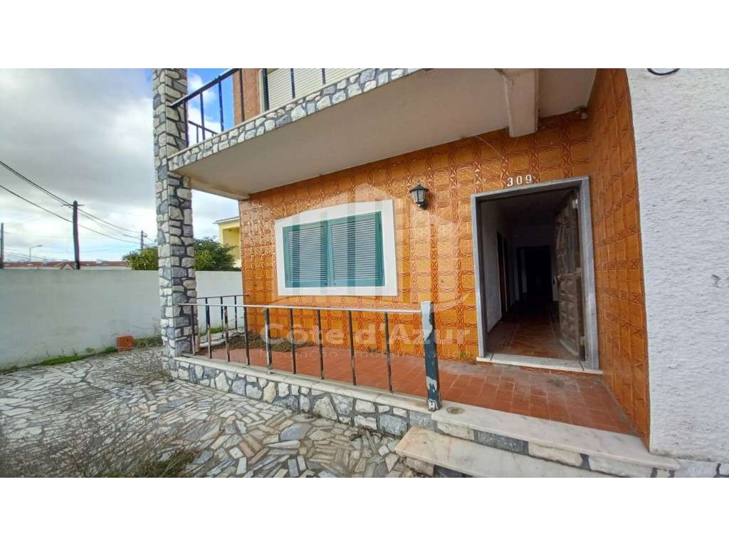 Moradia Bi-Familiar T3 - S. Francisco (Alcochete) - Grande imagem: 4/38