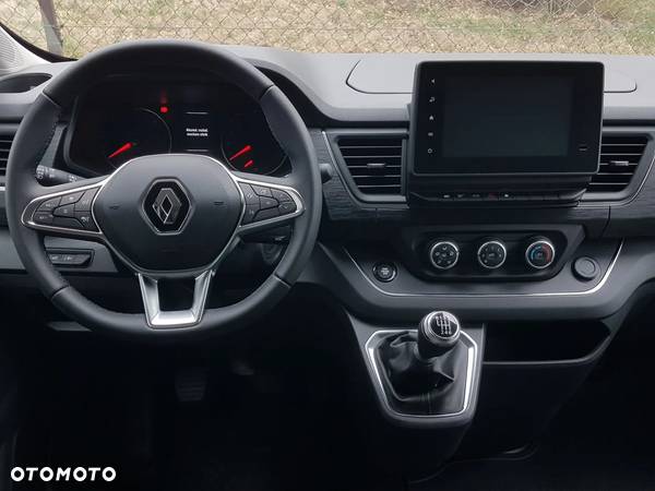 Renault Trafic - 36