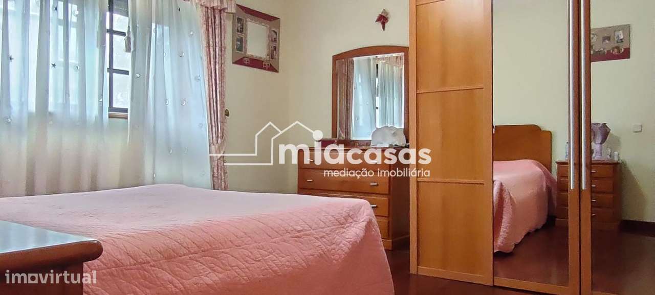 Moradia T4 - Zona de Oiã-25