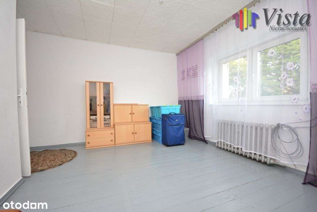 Bliźniak w spokojnym miejscu-6