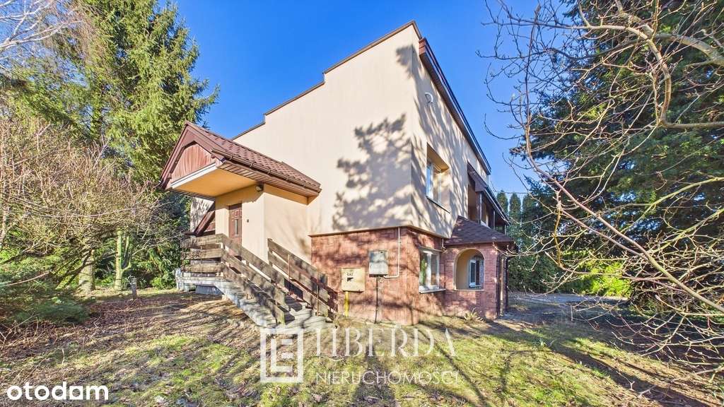 Dom z dużym ogrodem, Dąbrowica, ul. Kresowa-0