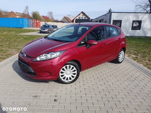 Ford Fiesta 1.25 Ambiente - 1