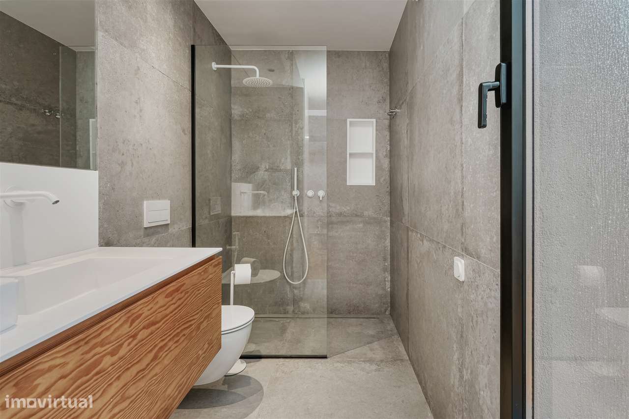 Apartamento T2 renovado, às portas de Alfama, Lisboa.-6