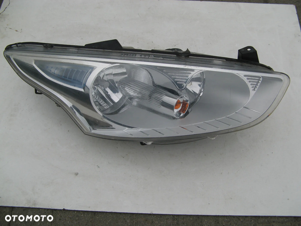 FORD B-MAX LAMPA PRAWA REFLEKTOR AV11-13W029-AE - 1