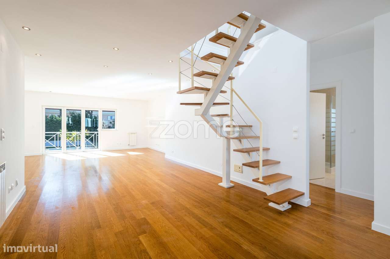 Apartamento T4 Duplex para Arrendar - Quinta das Patinhas, Cascais - Grande imagem: 5/37