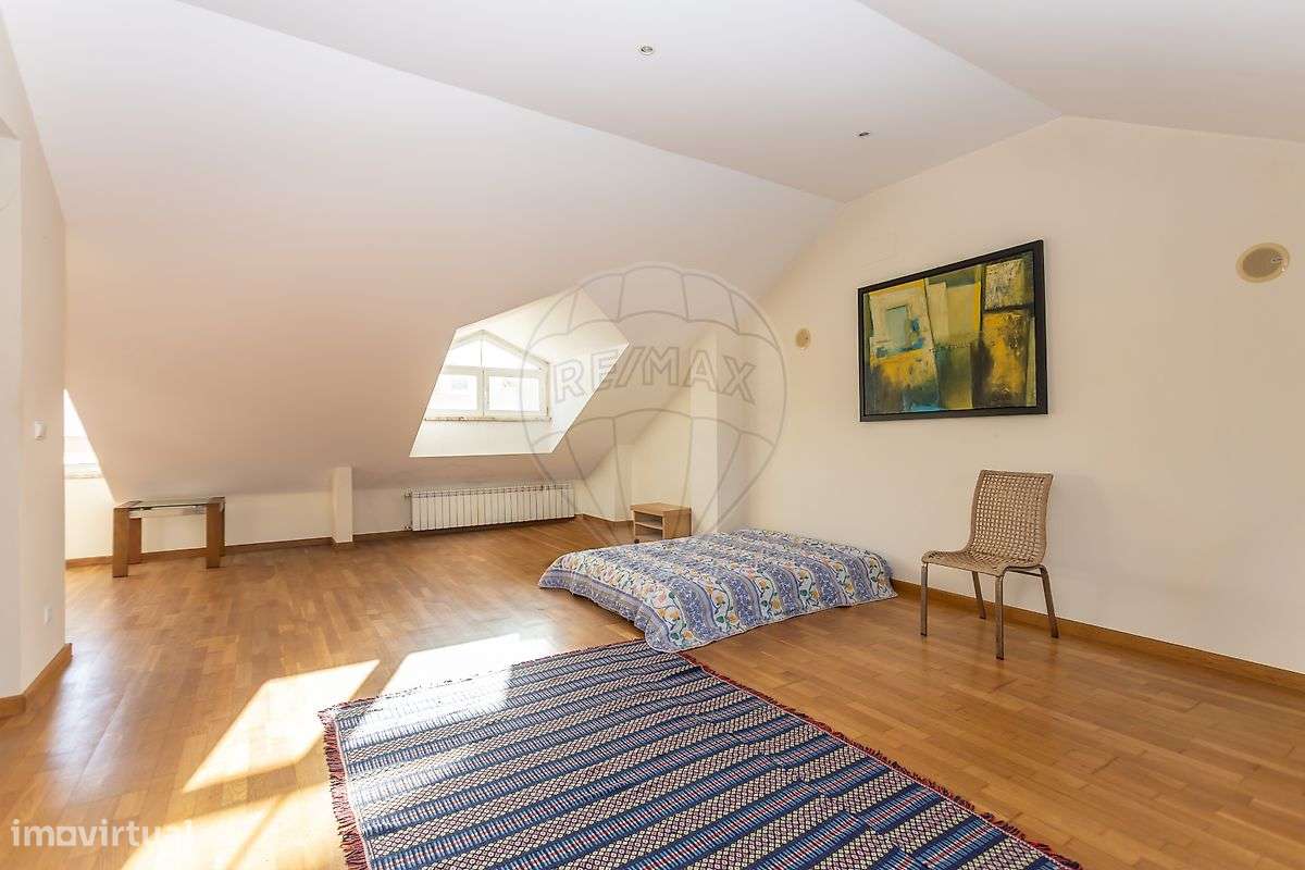 Moradia T4 para venda-24