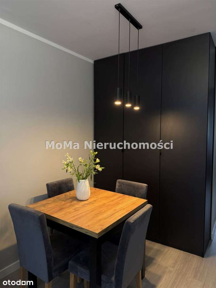 Przestronne, zadbane z balkonem na Kapuściskach!-2