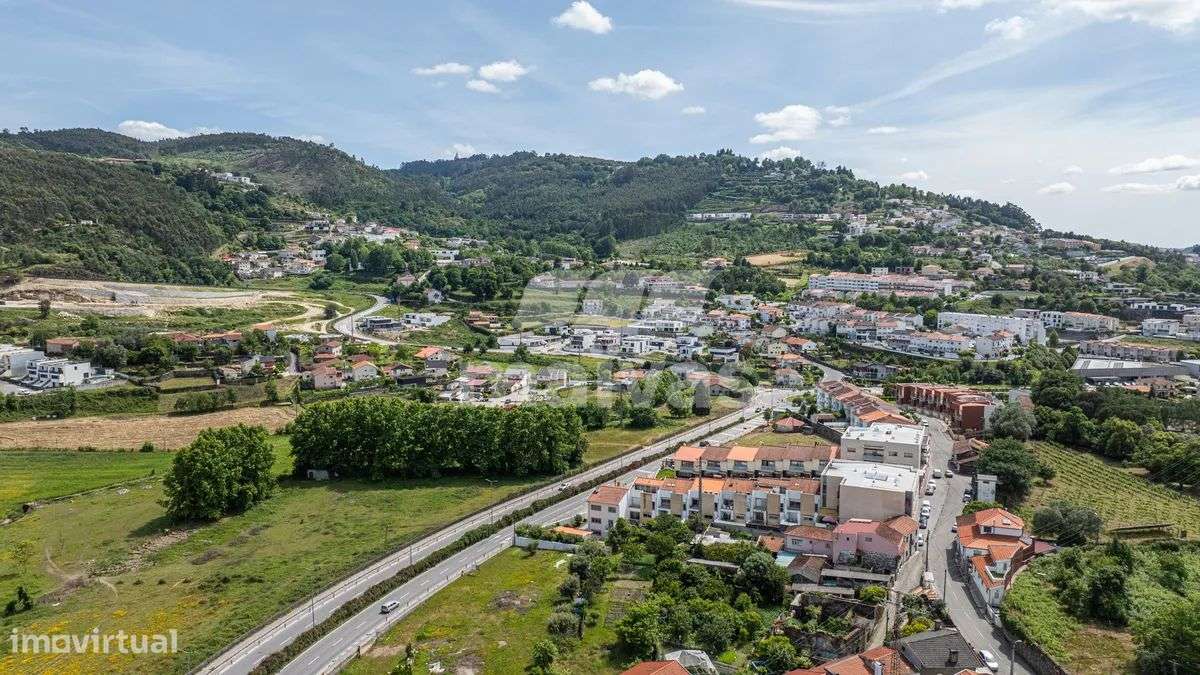 Moradia Gaveto T4-43
