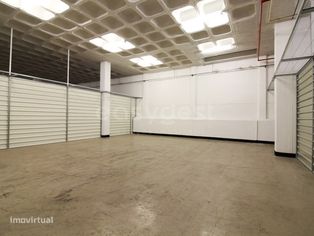 Armazém Logístico situado em Zona Industrial em Alhos Vedros c/ 35m2 - Grande imagem: 3/9