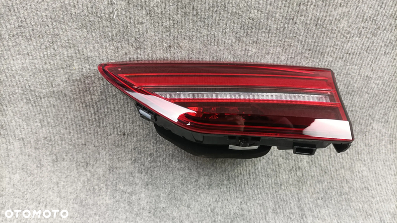 LAMPA TYLNA TYŁ PRAWA NA KLAPE - VW POLO VI LIFT 2G 2G0 21- - 5