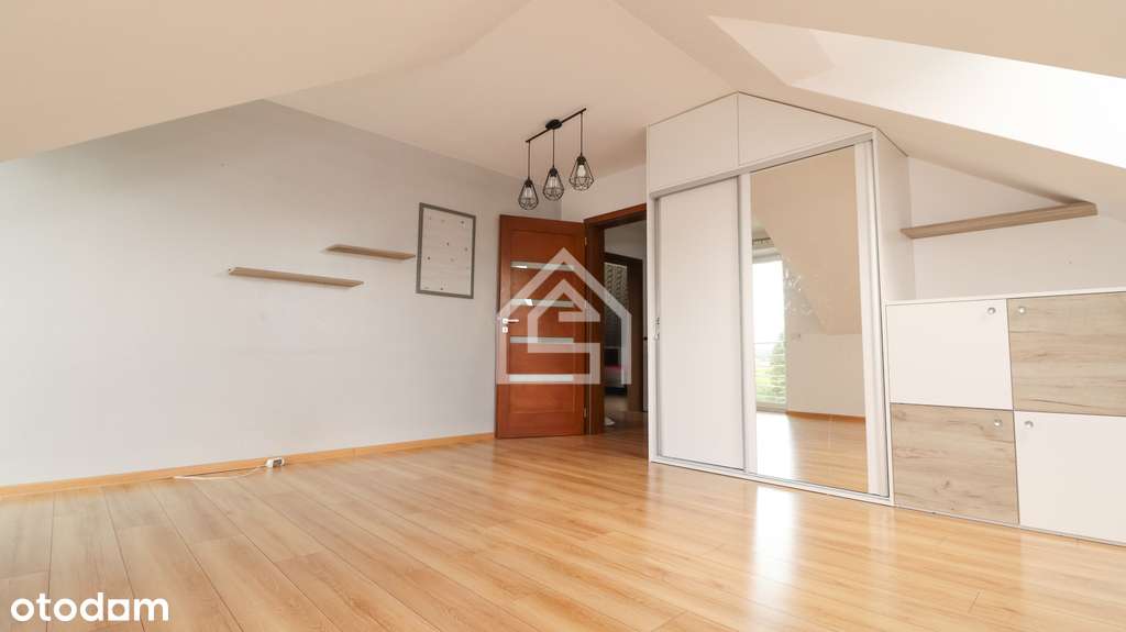 Nowoczesny dom 138 m2 z 27-arowym ogrodem | 9 min-17