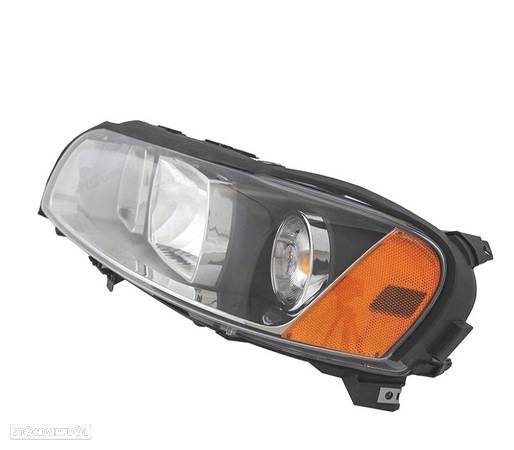 FARÓIS OPTICAS PARA VOLVO V70 04-07 E XC70 05-07 - 3