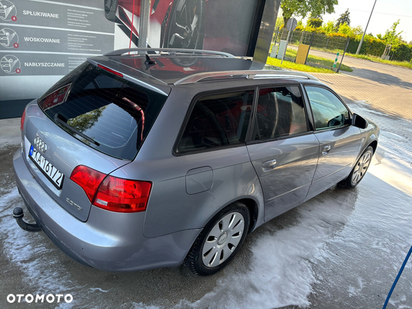 Audi A4 Avant 2.0 TDI - 4