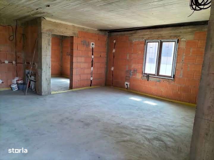 Casa de vanzare Cordun NT - Imagine principală: 4/8
