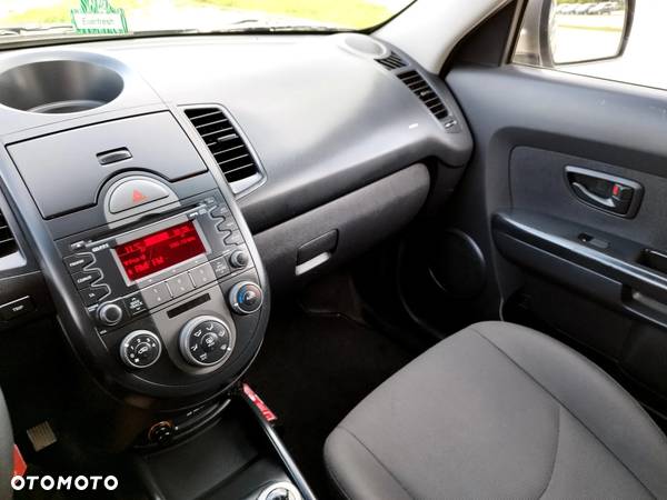 Kia Soul 1.6 CRDI Attract - 35