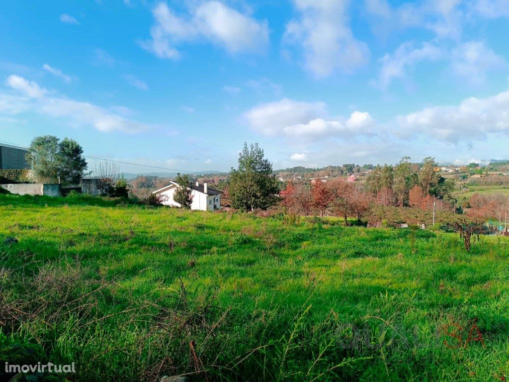 Terreno com 839m2 para construção de ...