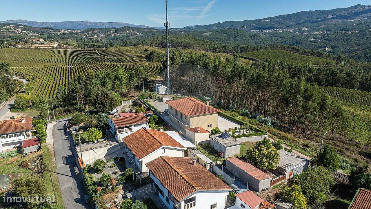 Moradia T6 para venda-43
