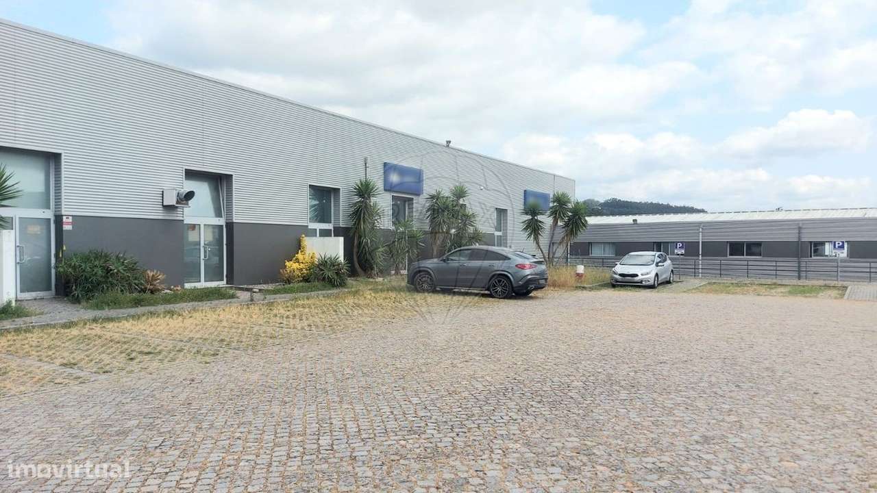 Armazém  para arrendamento - Grande imagem: 3/25