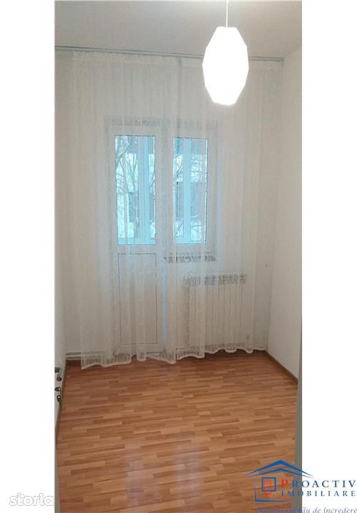 George Enescu apartament 3 camere cu centrala (3C-3569)