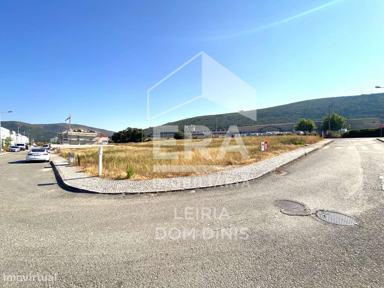 Terreno urbano com projecto aprovado em Porto de Mós - Grande imagem: 5/7