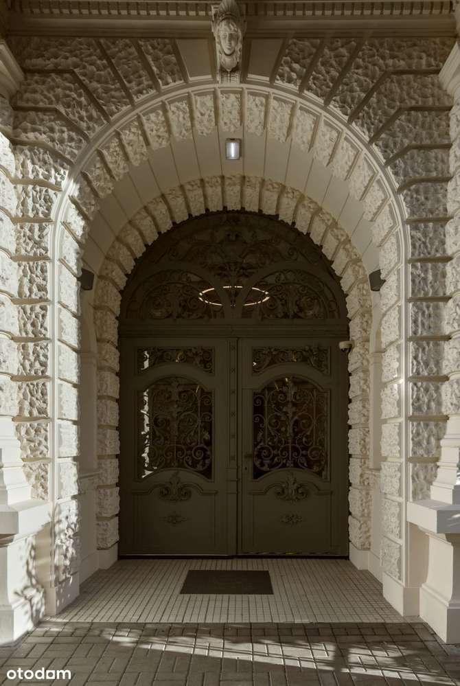 Wyjątkowy apartament na Foksal 13/15-1