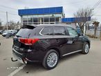 Mitsubishi Outlander - 31