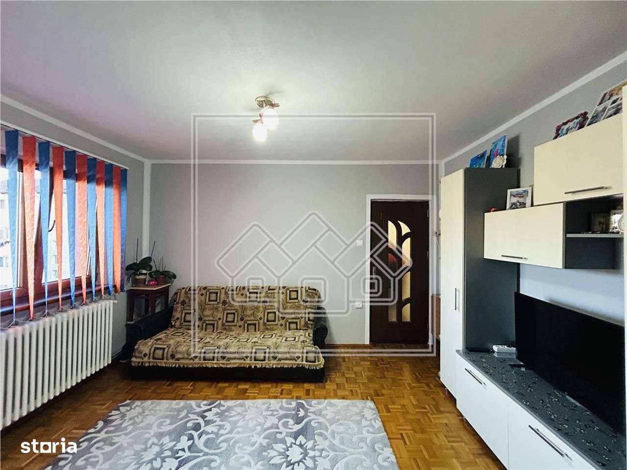 Ap renovat, 2 camere, la cheie, pret negociabil, zona Cedonia-8