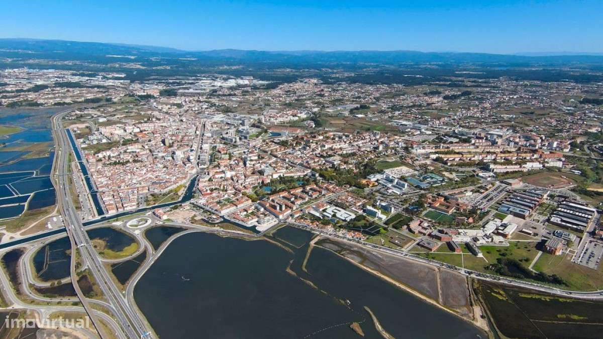 Moradia T2 com Alpendre e Terraço na Beira Mar - Aveiro-12