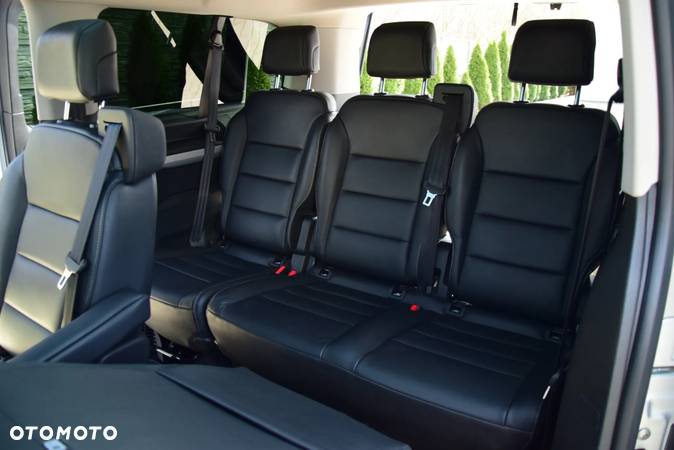 Peugeot Traveller 2.0 BlueHDi Long Business Vip - 21