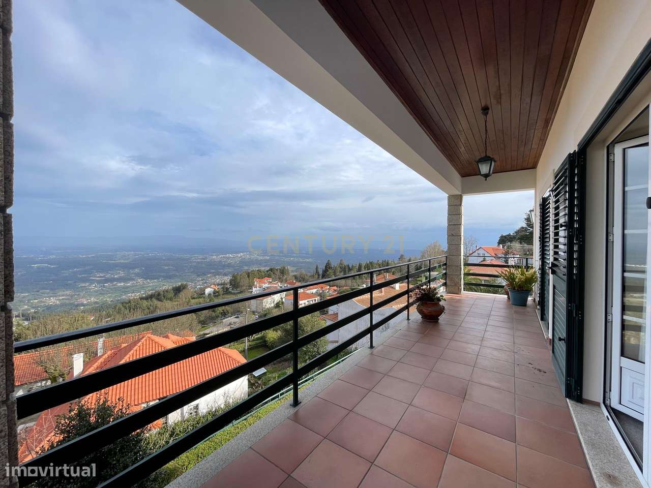 Moradia T6 Caramulo | 296m² | Estilo Rústico | Licença AL-19