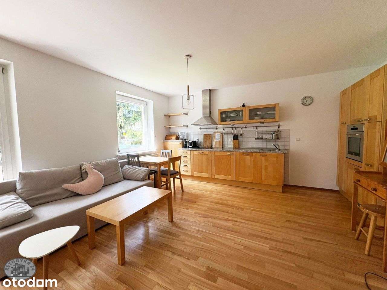 Lea - Kameralny Bud-Garaż-4