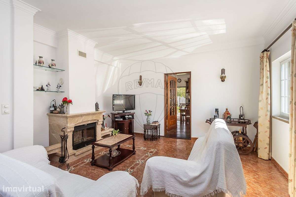 Moradia T4 para venda-30