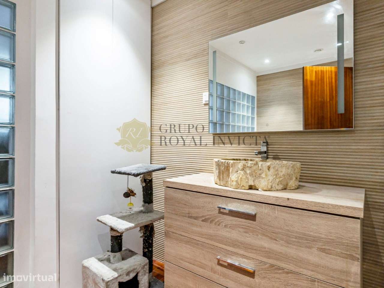 Moradia V4 - Gondomar - Grande imagem: 5/21