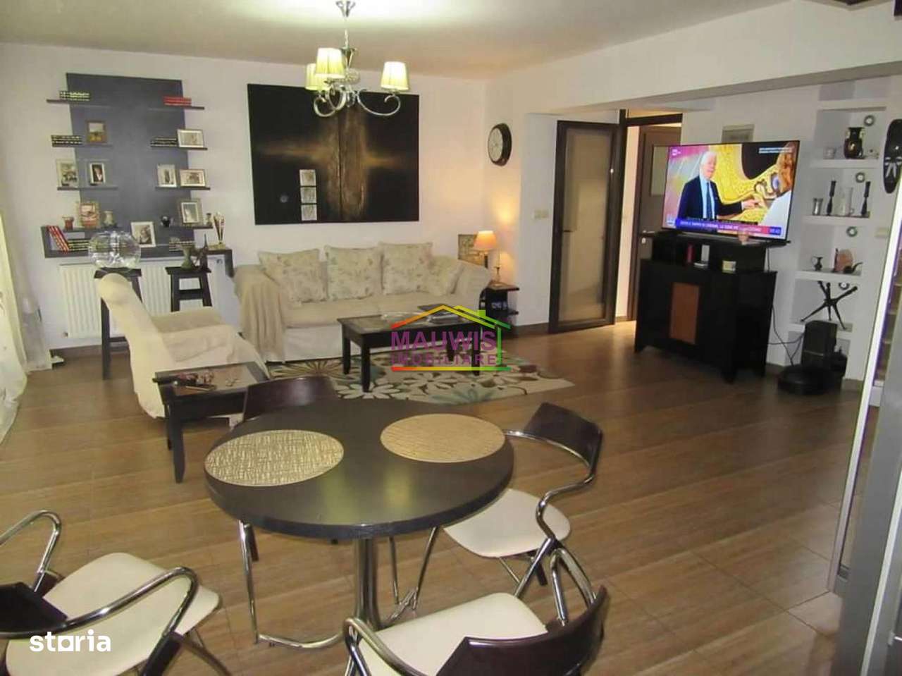 Vand vila 5 camere, Ds+P+1E+M, in zona Trapezului. - Imagine principală: 2/10