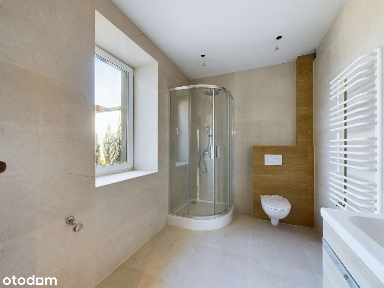 Funkcjonalny dom – do zamieszkania lub inwestycji-3