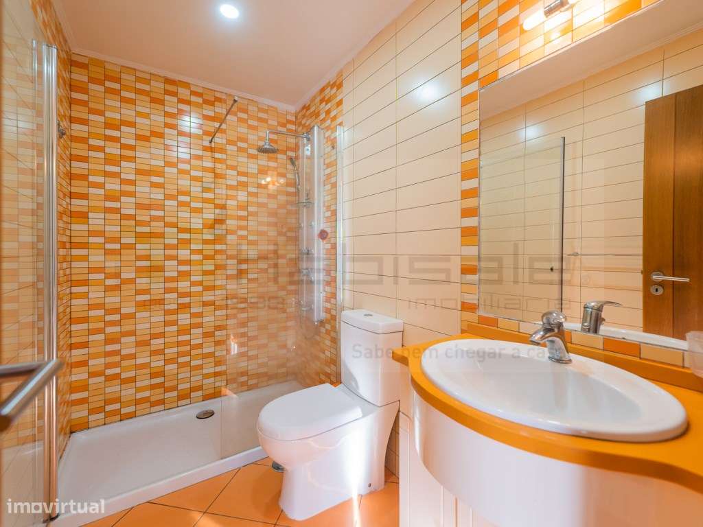 Moradia T4+1 | Casal Novo - Famões / Caneças-33