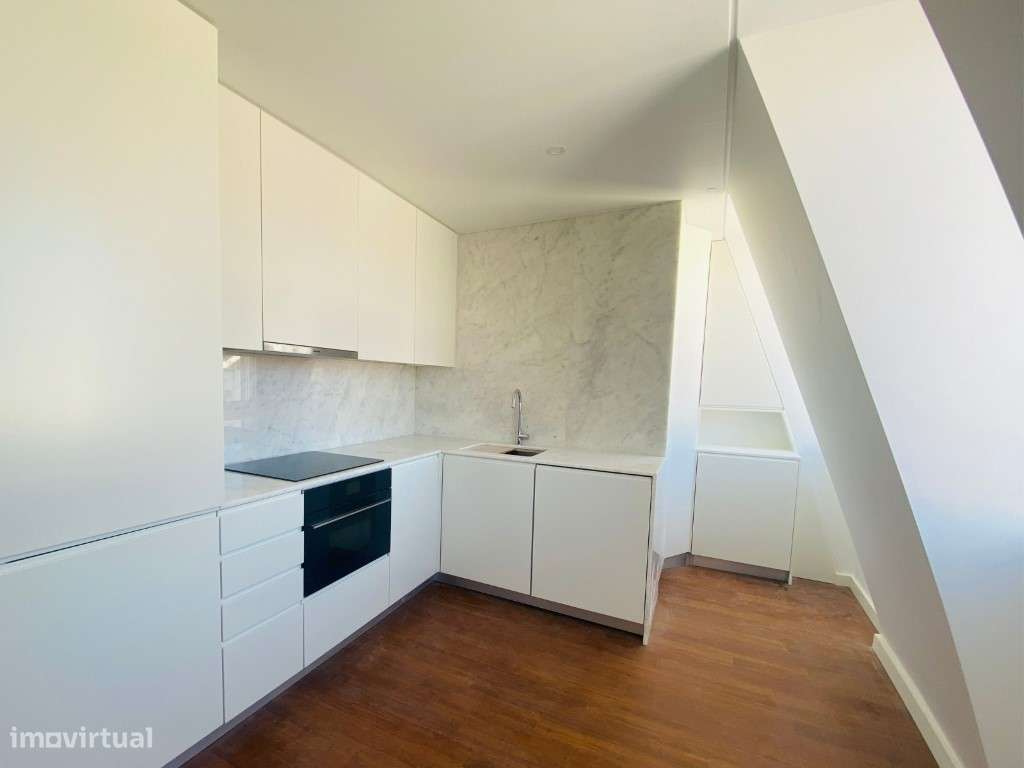 Apartamento T2, varanda, Anjos Lisboa-28