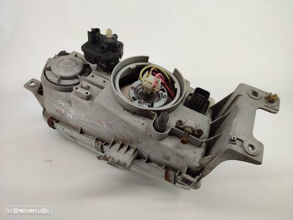 Motor Regulador De Optica / Farol Hyundai H1 Caixa (A1) - 4