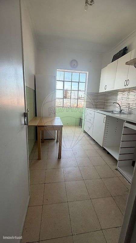 Apartamento T2 para arrendamento