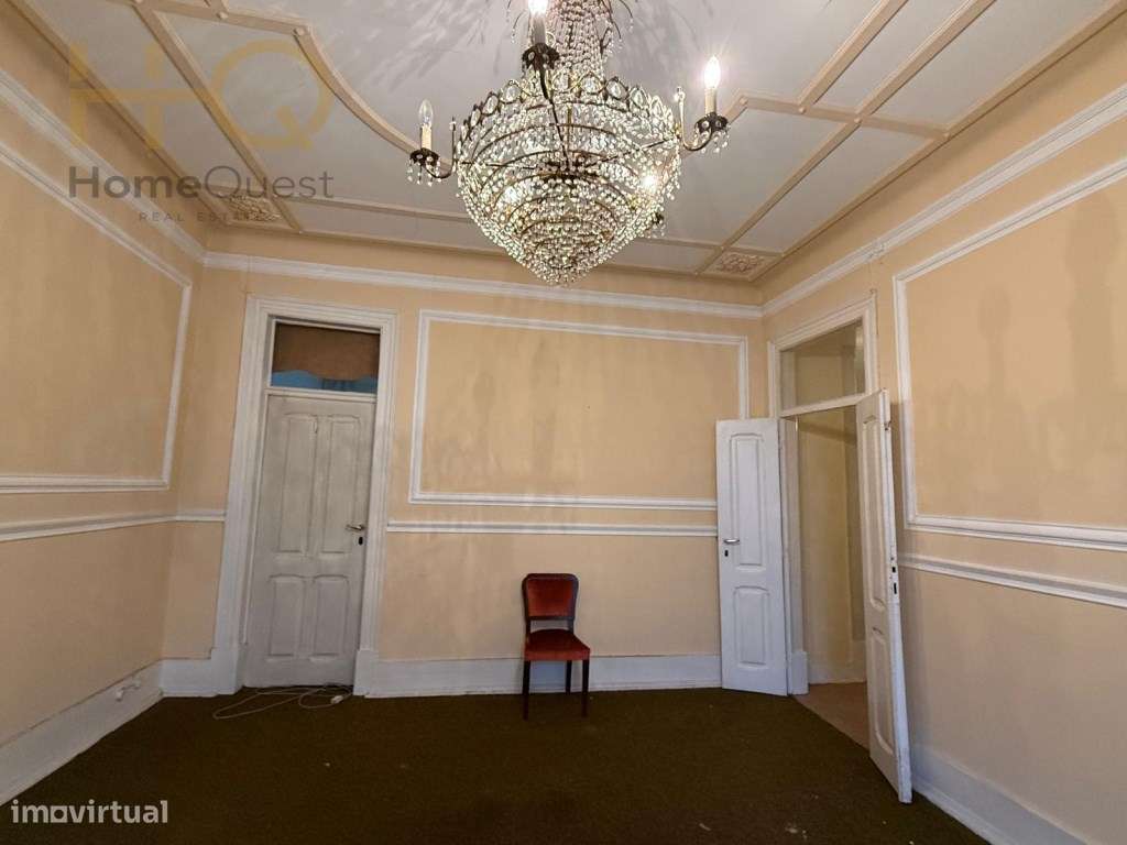 T7 para Remodelação , Excelente oportunidade em Lisboa-14